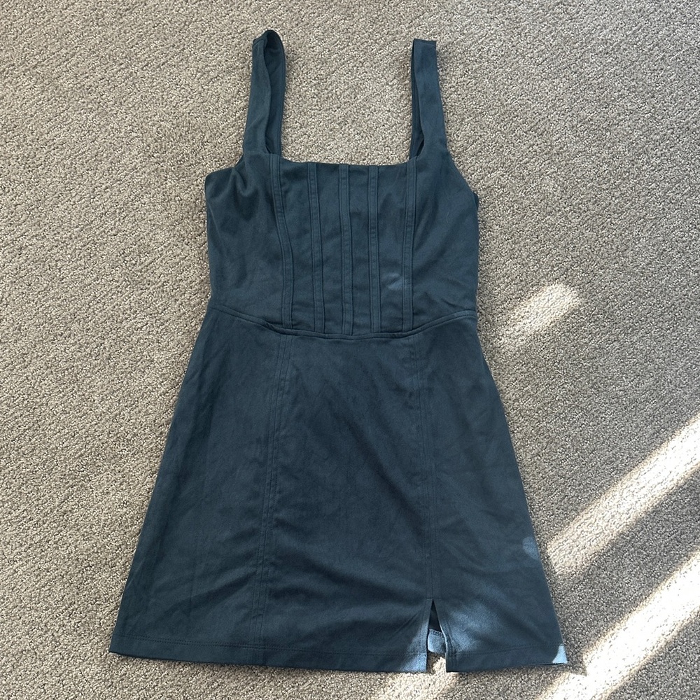 Elegant Sleeveless Dark Blue Dress